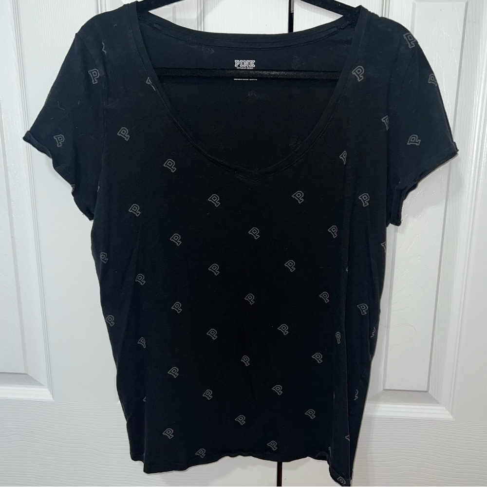 black Victoria’s Secret PINK T shirt